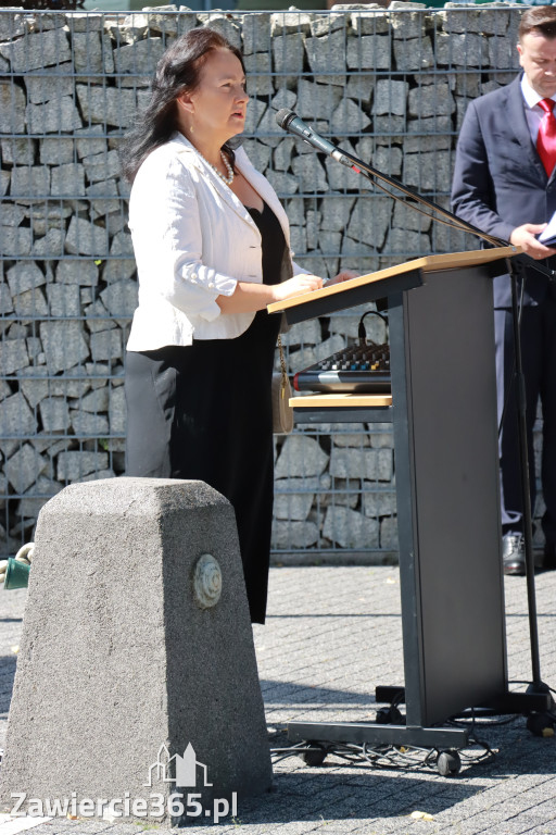 Fotorelacja I: Powiatowe Obchody Święta Wojska Polskiego w Porębie
