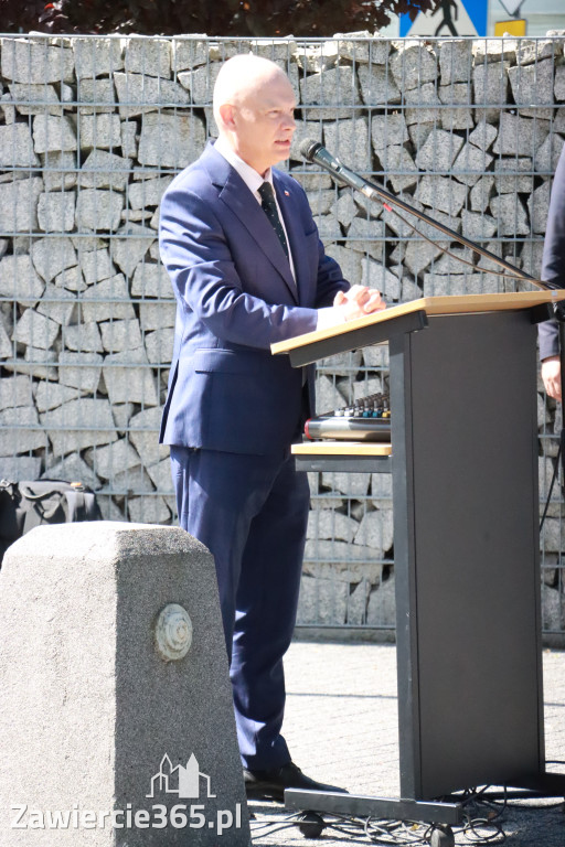 Fotorelacja I: Powiatowe Obchody Święta Wojska Polskiego w Porębie