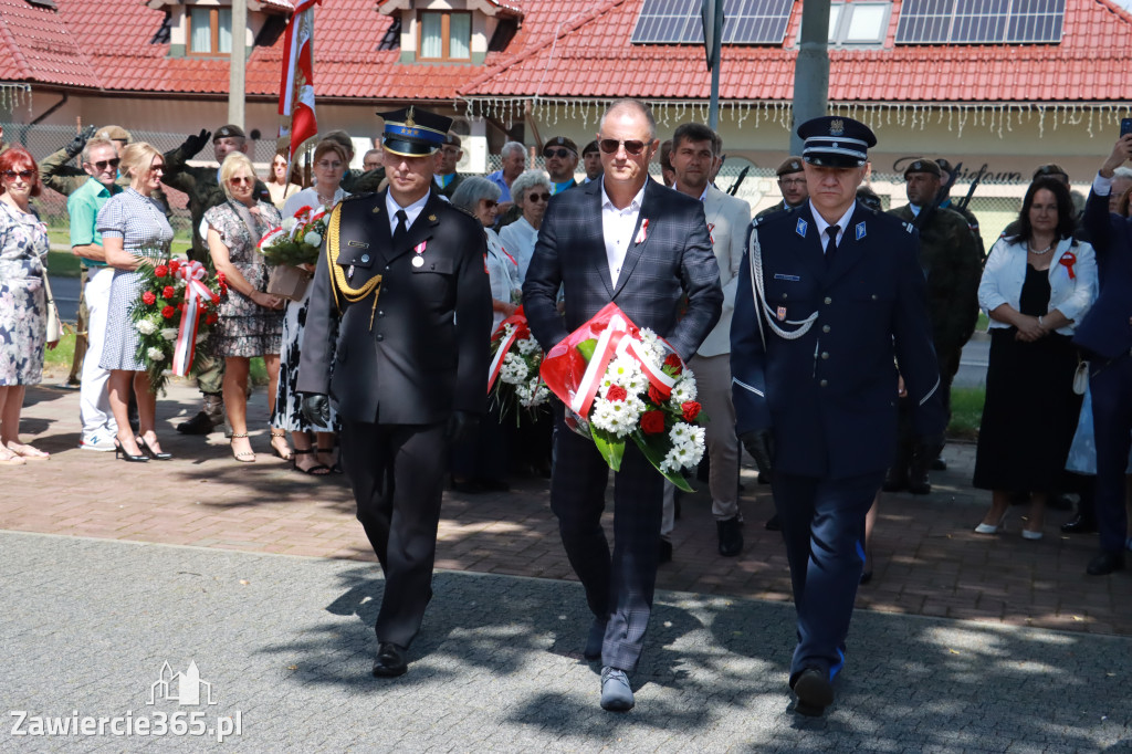 Fotorelacja I: Powiatowe Obchody Święta Wojska Polskiego w Porębie