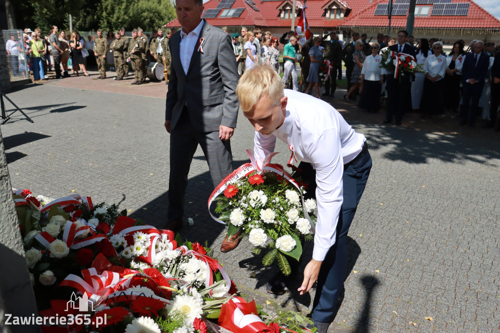 Fotorelacja I: Powiatowe Obchody Święta Wojska Polskiego w Porębie