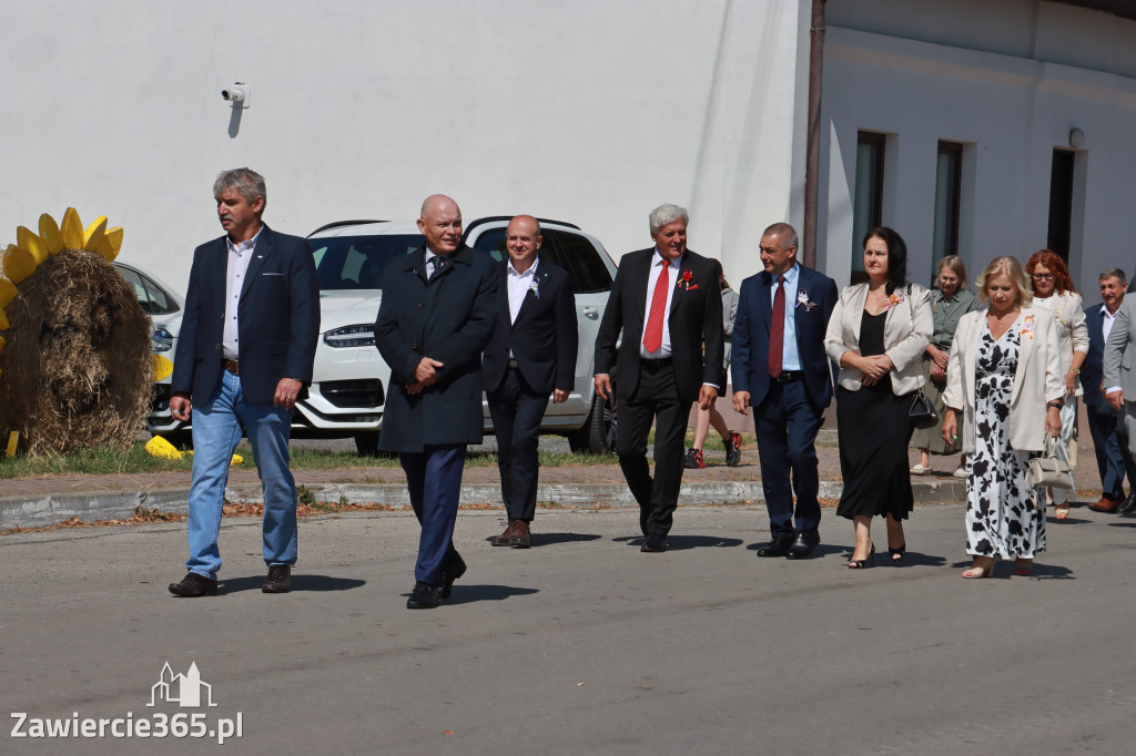 Fotorelacja I: GMINNE ŚWIĘTO PLONÓW część oficjalna. Irządze 2025!