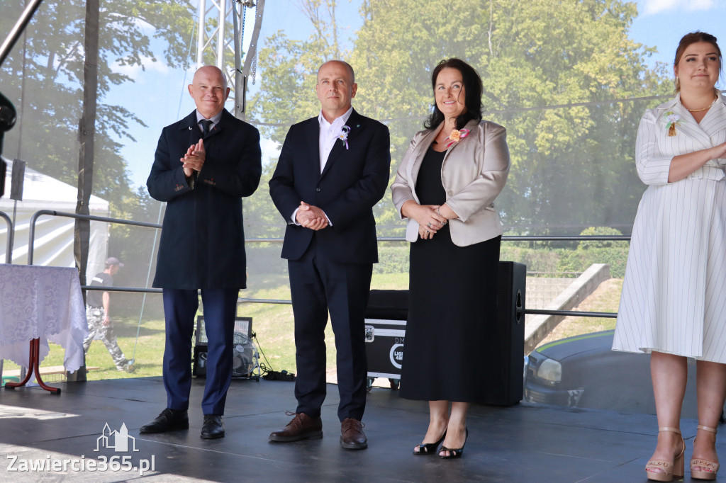 Fotorelacja I: GMINNE ŚWIĘTO PLONÓW część oficjalna. Irządze 2025!