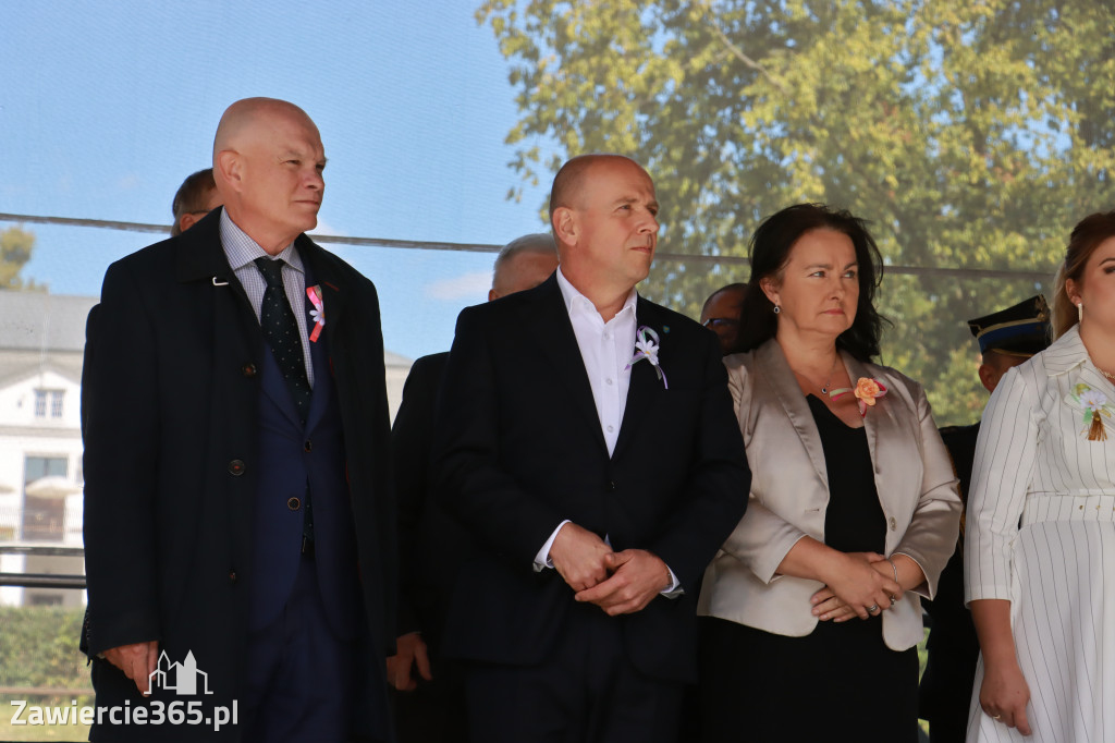 Fotorelacja I: GMINNE ŚWIĘTO PLONÓW część oficjalna. Irządze 2025!