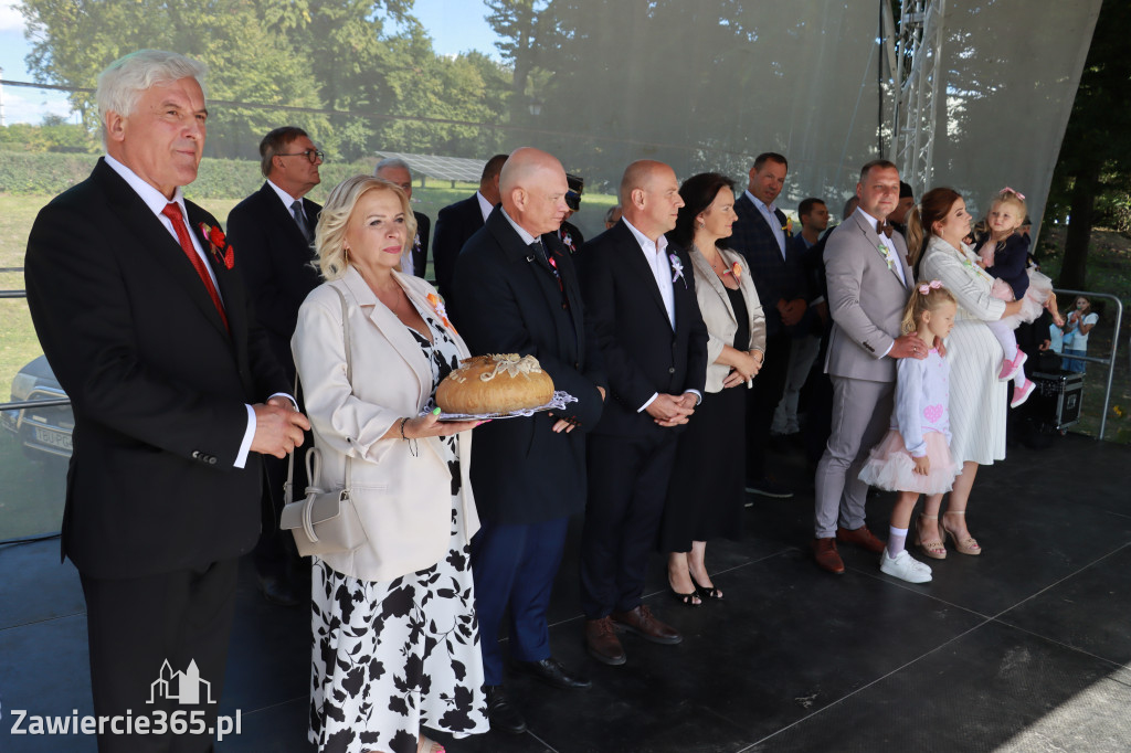 Fotorelacja I: GMINNE ŚWIĘTO PLONÓW część oficjalna. Irządze 2025!