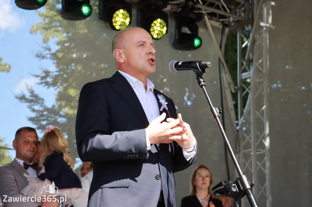 Fotorelacja I: GMINNE ŚWIĘTO PLONÓW część oficjalna. Irządze 2025!