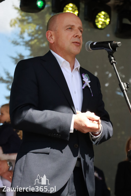 Fotorelacja I: GMINNE ŚWIĘTO PLONÓW część oficjalna. Irządze 2025!