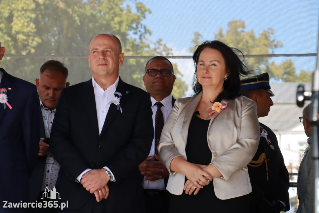 Fotorelacja I: GMINNE ŚWIĘTO PLONÓW część oficjalna. Irządze 2025!