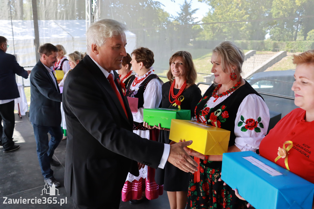 Fotorelacja I: GMINNE ŚWIĘTO PLONÓW część oficjalna. Irządze 2025!