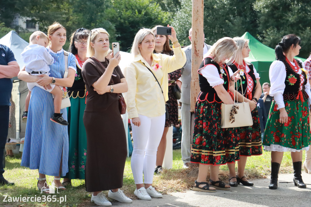 Fotorelacja II: GMINNE ŚWIĘTO PLONÓW część artystyczna. Irządze 2025!