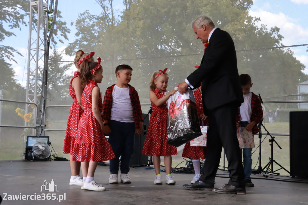 Fotorelacja II: GMINNE ŚWIĘTO PLONÓW część artystyczna. Irządze 2025!