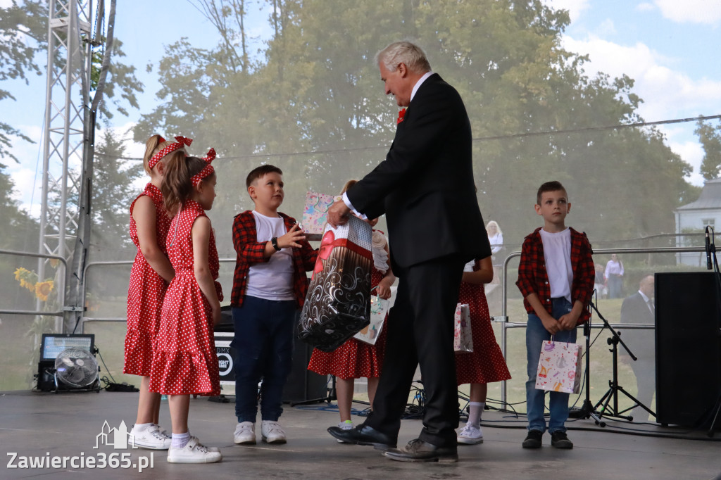 Fotorelacja II: GMINNE ŚWIĘTO PLONÓW część artystyczna. Irządze 2025!
