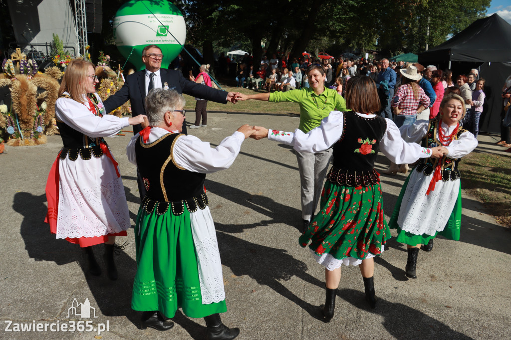 Fotorelacja II: GMINNE ŚWIĘTO PLONÓW część artystyczna. Irządze 2025!