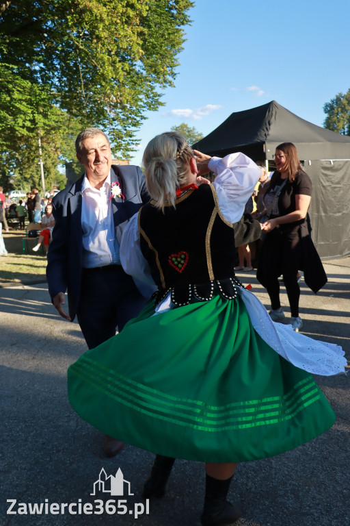 Fotorelacja III: GMINNE ŚWIĘTO PLONÓW część artystyczna cd. Irządze 2025!