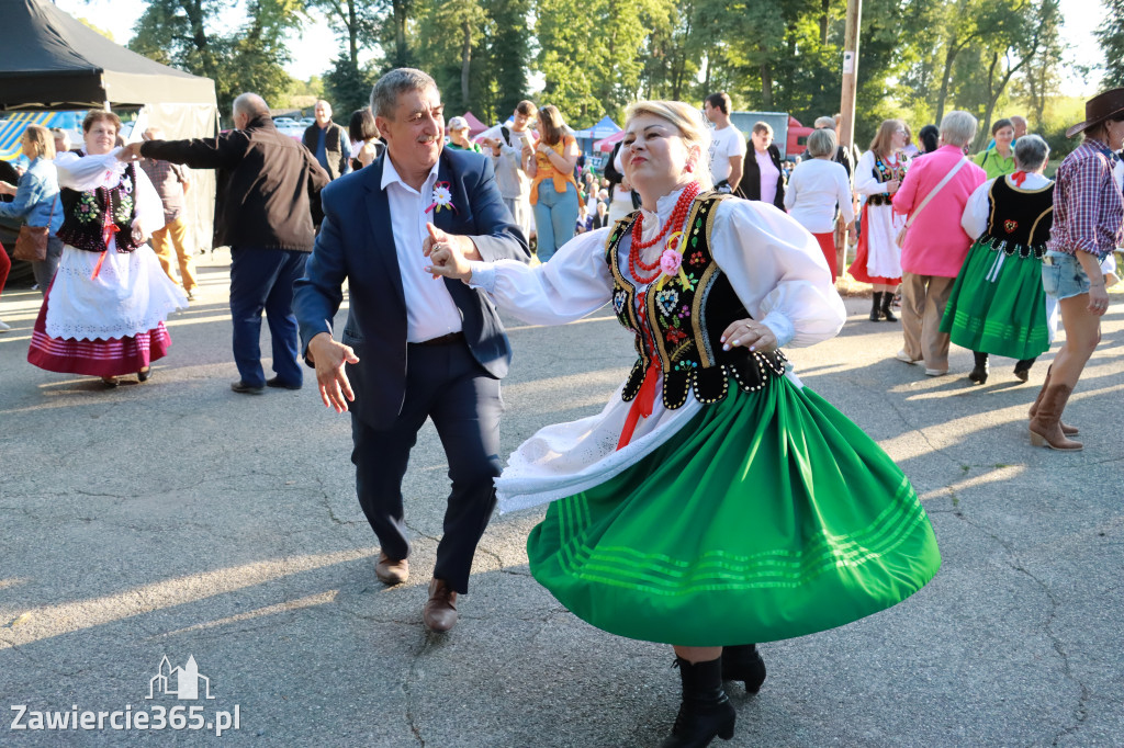 Fotorelacja III: GMINNE ŚWIĘTO PLONÓW część artystyczna cd. Irządze 2025!