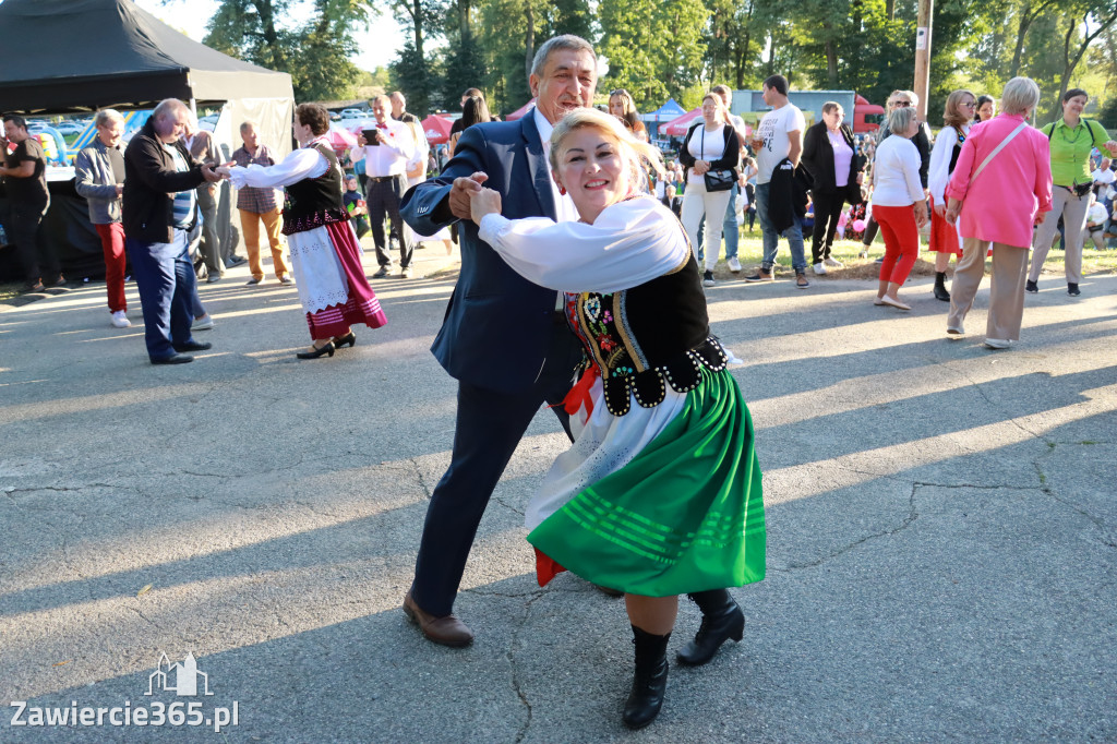Fotorelacja III: GMINNE ŚWIĘTO PLONÓW część artystyczna cd. Irządze 2025!
