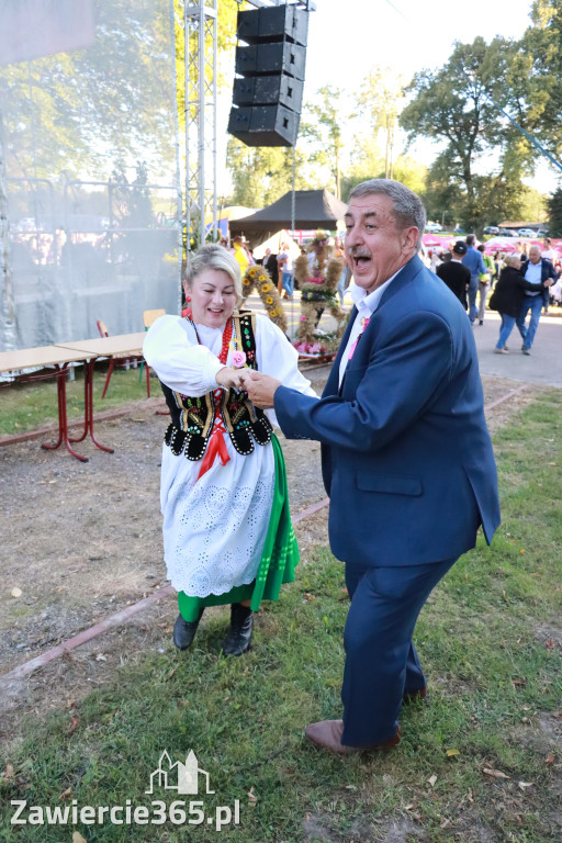 Fotorelacja III: GMINNE ŚWIĘTO PLONÓW część artystyczna cd. Irządze 2025!