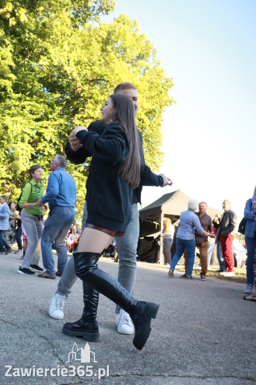 Fotorelacja III: GMINNE ŚWIĘTO PLONÓW część artystyczna cd. Irządze 2025!