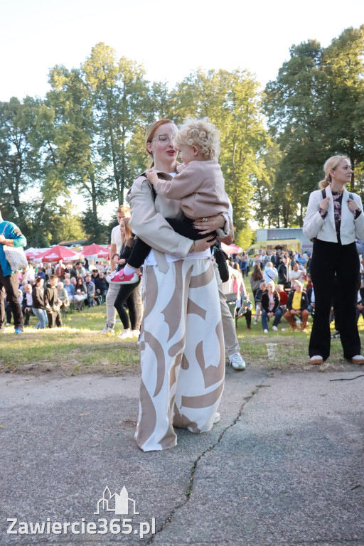 Fotorelacja III: GMINNE ŚWIĘTO PLONÓW część artystyczna cd. Irządze 2025!