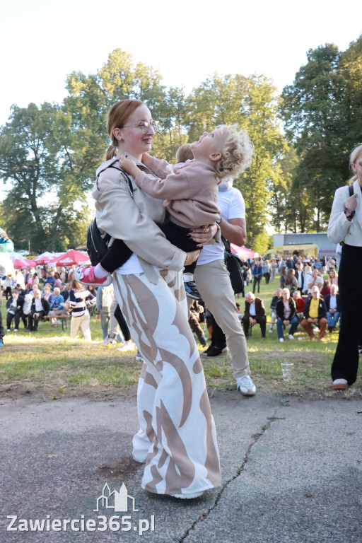 Fotorelacja III: GMINNE ŚWIĘTO PLONÓW część artystyczna cd. Irządze 2025!