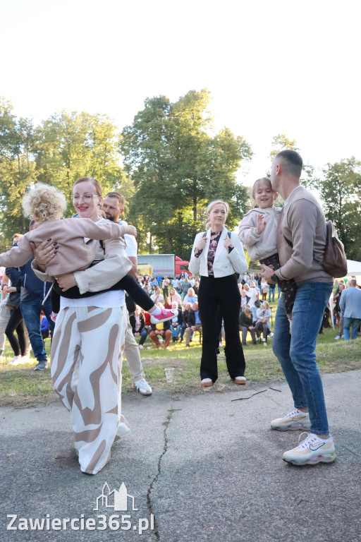 Fotorelacja III: GMINNE ŚWIĘTO PLONÓW część artystyczna cd. Irządze 2025!