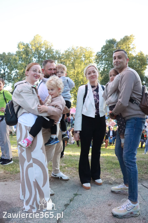 Fotorelacja III: GMINNE ŚWIĘTO PLONÓW część artystyczna cd. Irządze 2025!