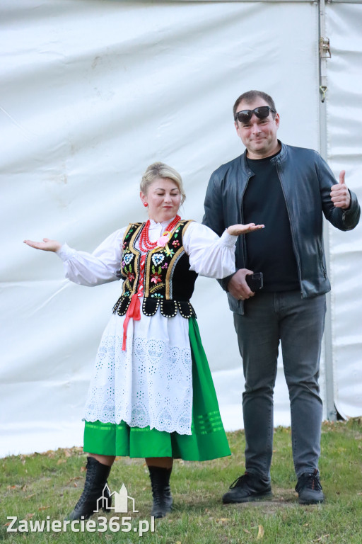 Fotorelacja III: GMINNE ŚWIĘTO PLONÓW część artystyczna cd. Irządze 2025!
