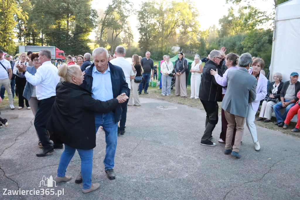 Fotorelacja III: GMINNE ŚWIĘTO PLONÓW część artystyczna cd. Irządze 2025!