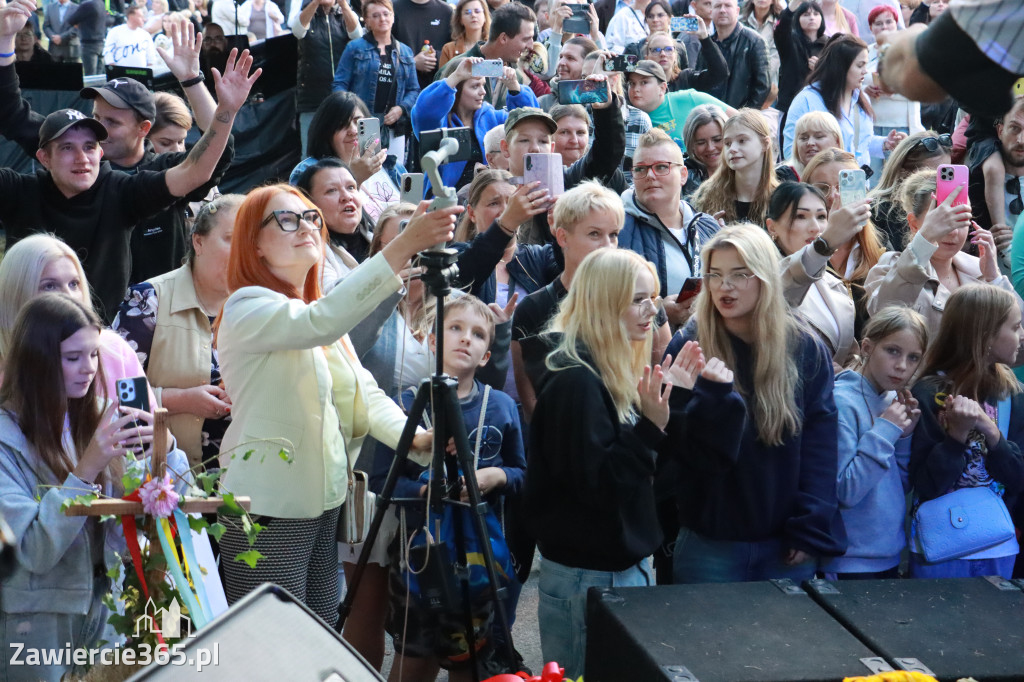 Fotorelacja III: GMINNE ŚWIĘTO PLONÓW część artystyczna cd. Irządze 2025!