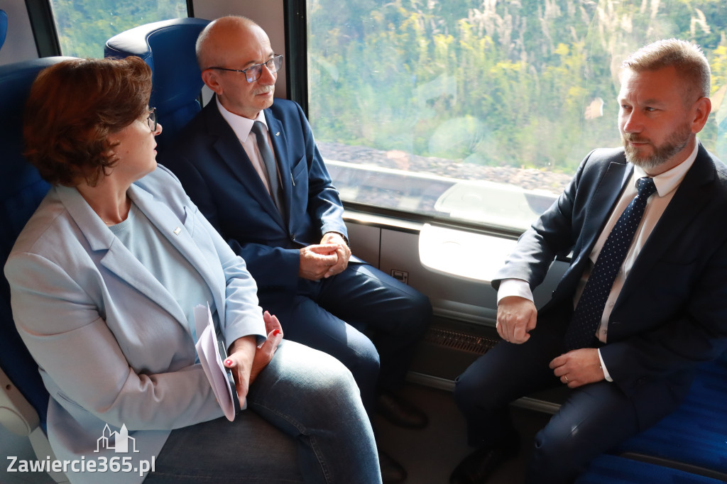 Fotorelacja: Kolejami Śląskimi z Zawiercia do Krakowa