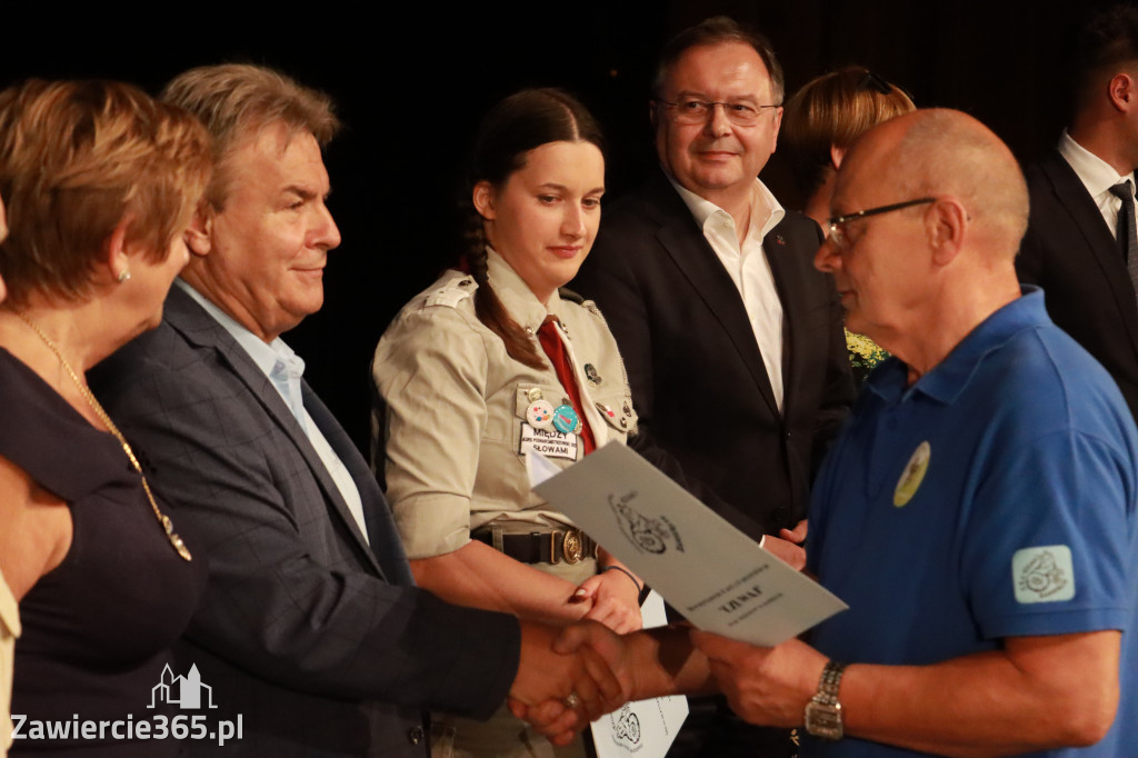 Fotorelacja I: 20 lat Kręgu Terenowego Stowarzyszenia Ruchu Harcerskiego CZUWAJ w Zawierciu