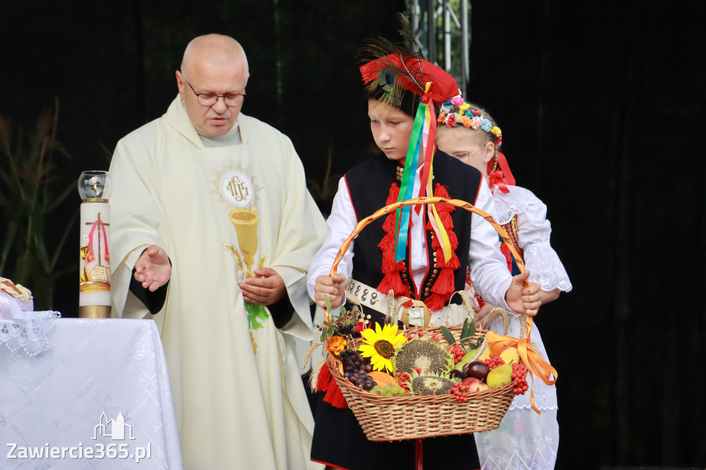Fotorelacja I: XXVI Dożynki Powiatowo -Gminne w Łazach