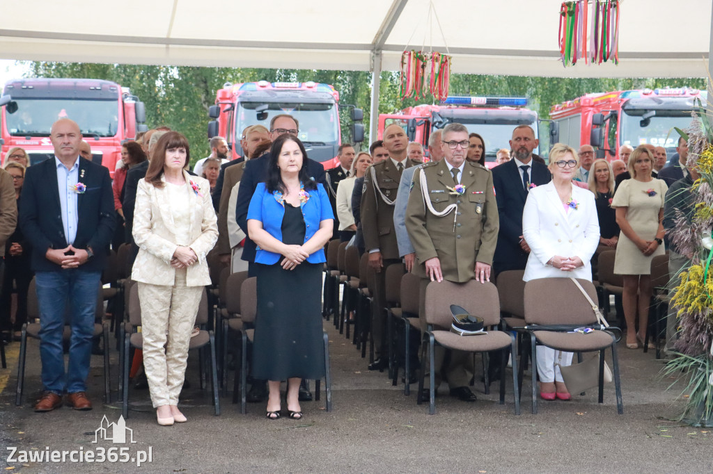 Fotorelacja I: XXVI Dożynki Powiatowo -Gminne w Łazach
