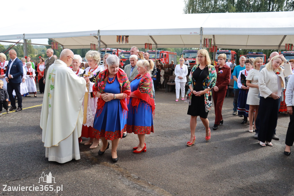Fotorelacja I: XXVI Dożynki Powiatowo -Gminne w Łazach
