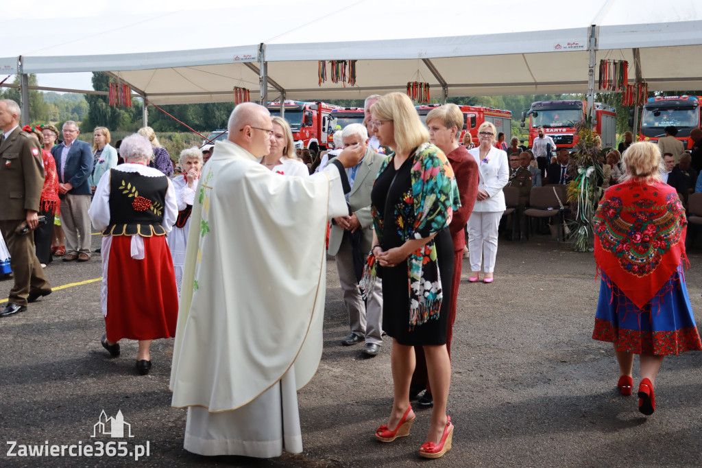 Fotorelacja I: XXVI Dożynki Powiatowo -Gminne w Łazach