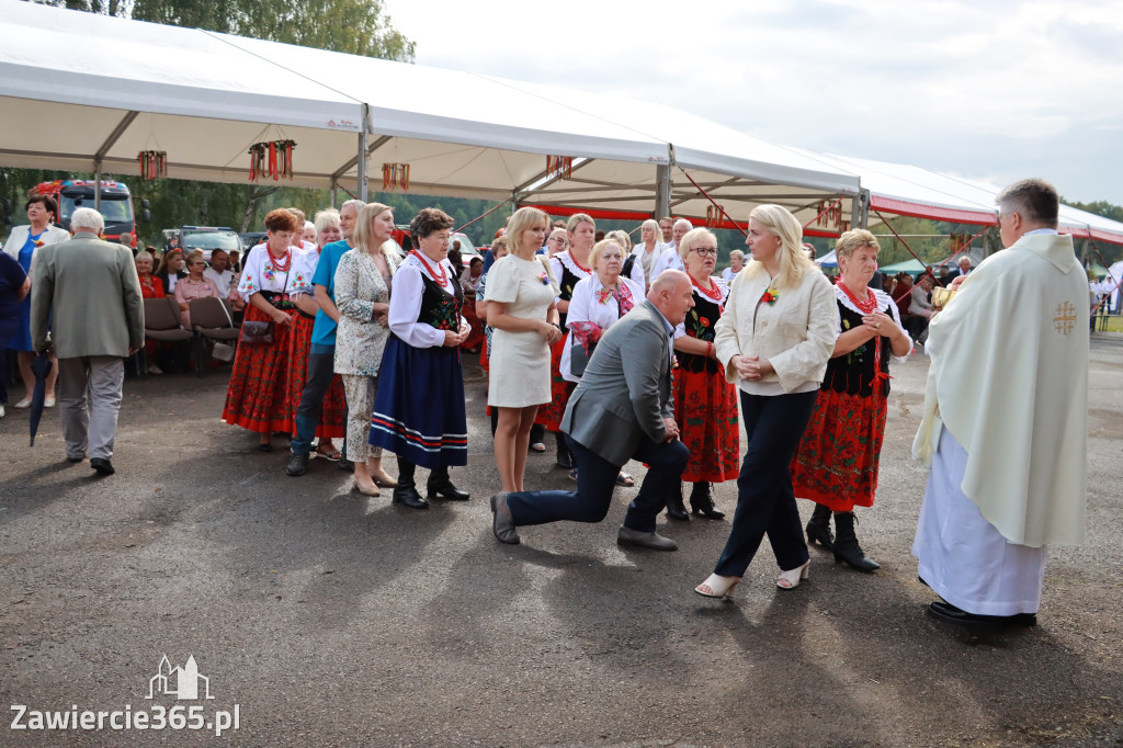 Fotorelacja I: XXVI Dożynki Powiatowo -Gminne w Łazach