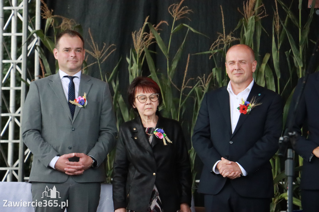 Fotorelacja I: XXVI Dożynki Powiatowo -Gminne w Łazach