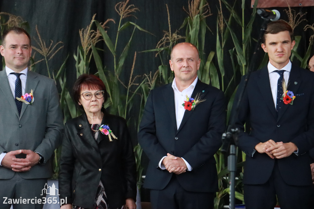 Fotorelacja I: XXVI Dożynki Powiatowo -Gminne w Łazach