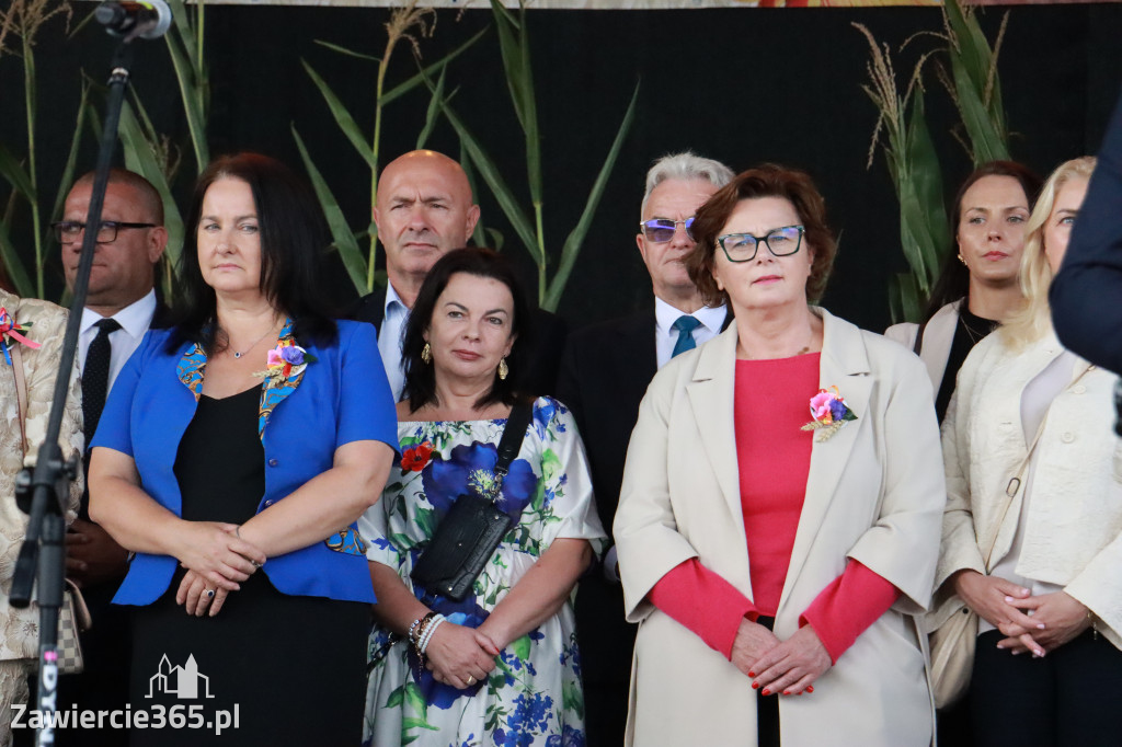 Fotorelacja I: XXVI Dożynki Powiatowo -Gminne w Łazach