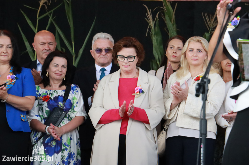 Fotorelacja I: XXVI Dożynki Powiatowo -Gminne w Łazach
