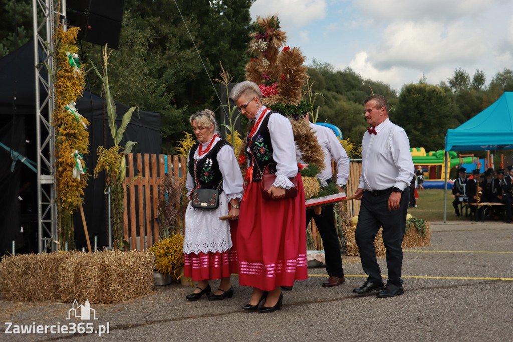 Fotorelacja I: XXVI Dożynki Powiatowo -Gminne w Łazach