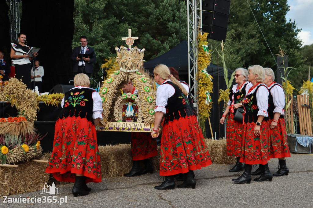 Fotorelacja I: XXVI Dożynki Powiatowo -Gminne w Łazach