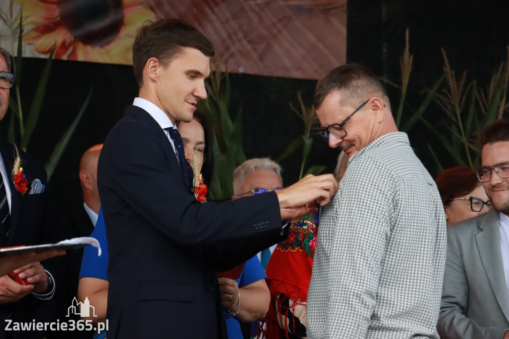 Fotorelacja I: XXVI Dożynki Powiatowo -Gminne w Łazach
