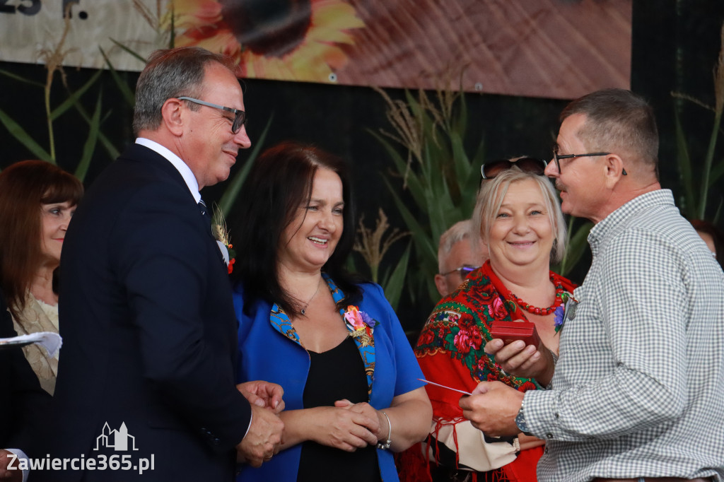 Fotorelacja I: XXVI Dożynki Powiatowo -Gminne w Łazach