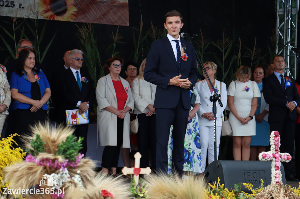 Fotorelacja I: XXVI Dożynki Powiatowo -Gminne w Łazach