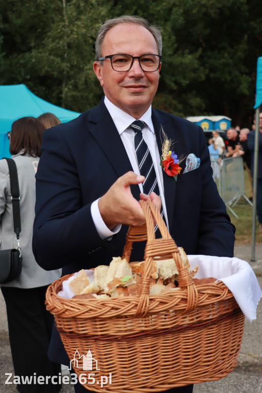 Fotorelacja I: XXVI Dożynki Powiatowo -Gminne w Łazach