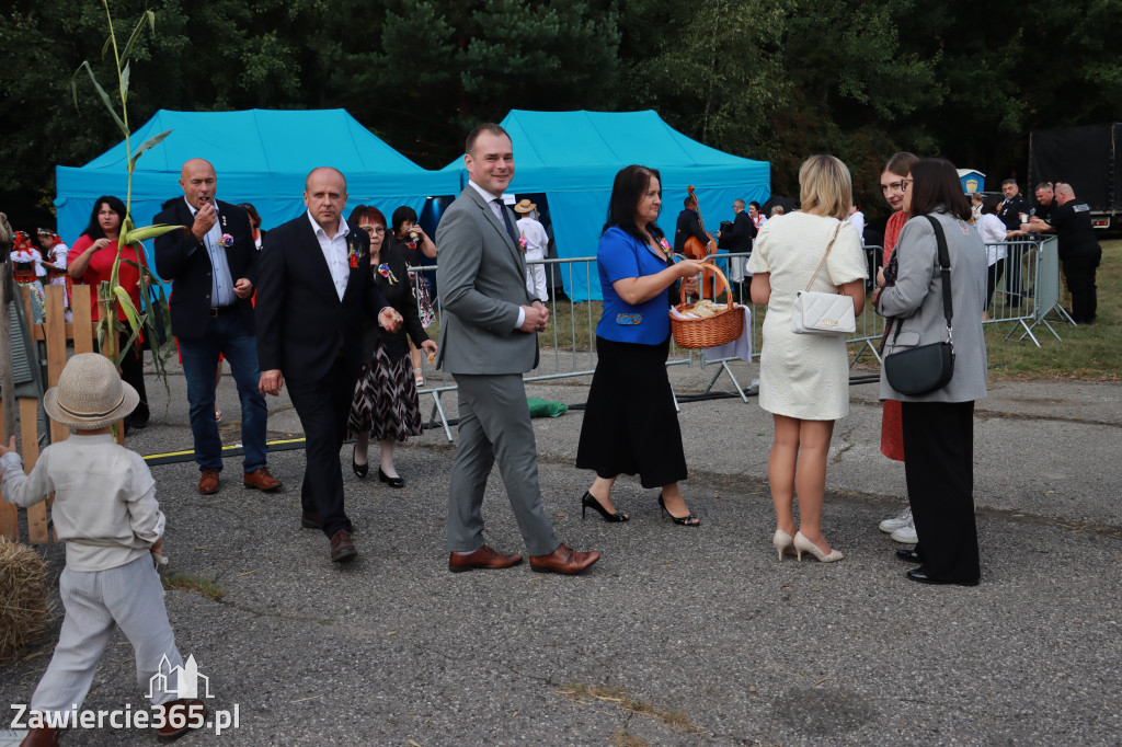 Fotorelacja I: XXVI Dożynki Powiatowo -Gminne w Łazach