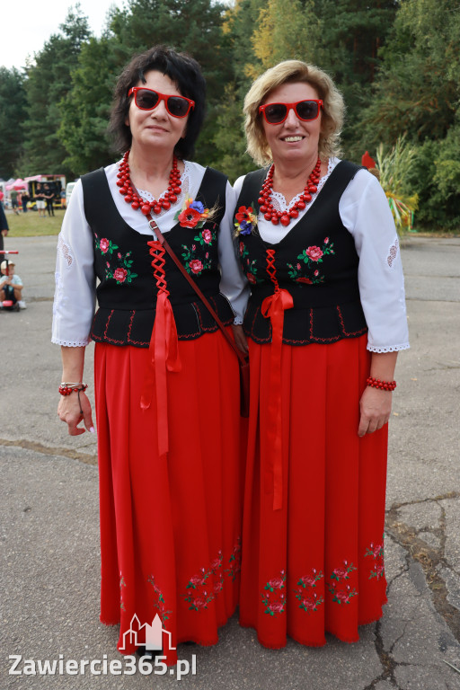 Fotorelacja I: XXVI Dożynki Powiatowo -Gminne w Łazach