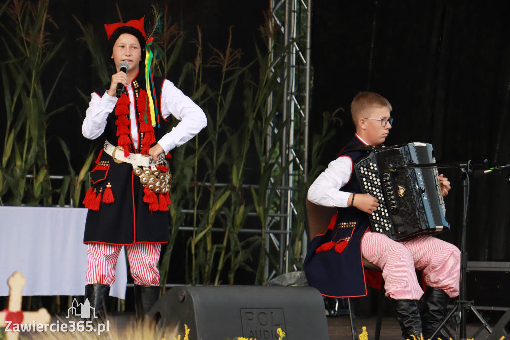 Fotorelacja II: XXVI Dożynki Powiatowo - Gminne w Łazach