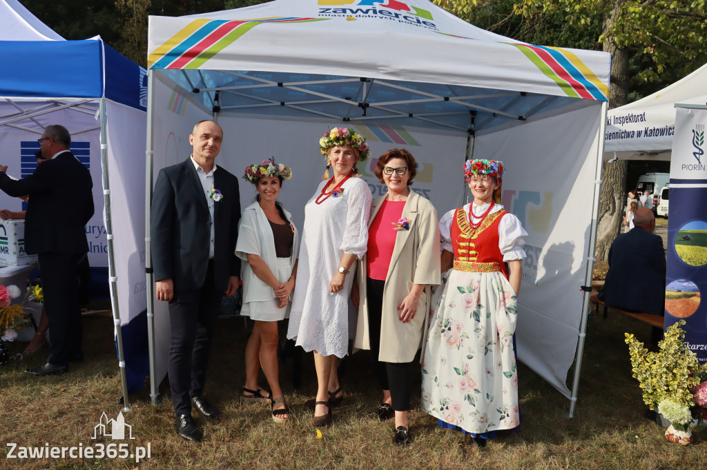 Fotorelacja II: XXVI Dożynki Powiatowo - Gminne w Łazach