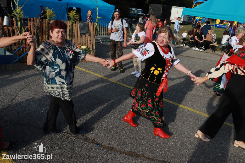 Fotorelacja II: XXVI Dożynki Powiatowo - Gminne w Łazach